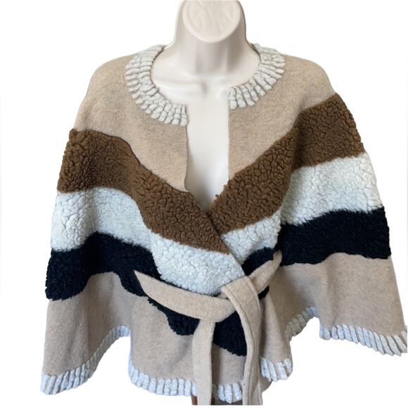 🆕 WOOL PONCHO CAPE LAYERING NWT a.n.a. Maje OSFM Tan Brown Black Cream - Picture 7 of 14